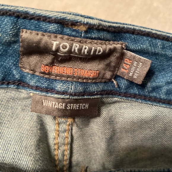 Torrid boyfriend jeans - Picture 4 of 4